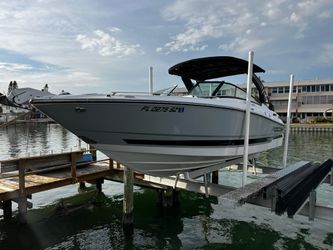 29' Monterey 2021 Yacht For Sale